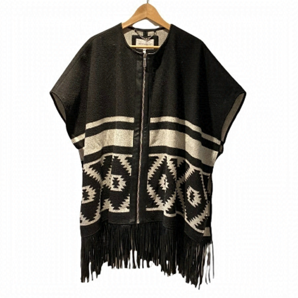 𝅺BCBGENERATION Zippered Poncho Cape